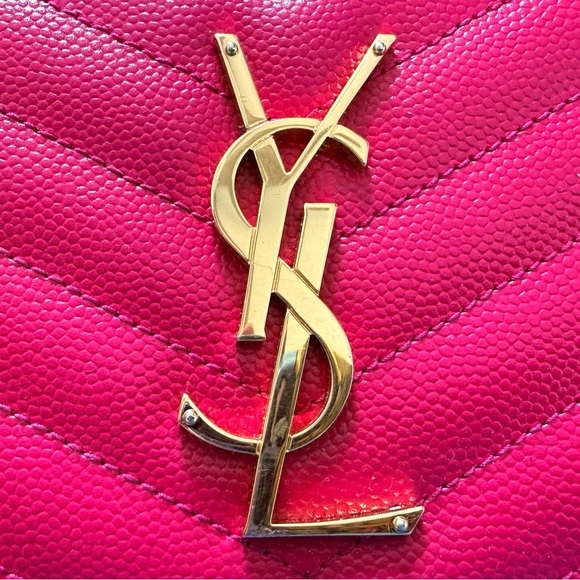 Yves Saint Laurent Pink Quilted Leather Wallet - Picture 3 of 12